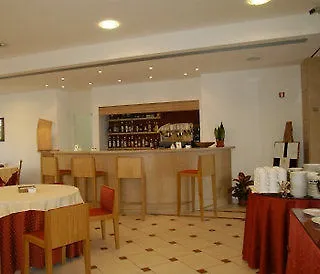 Hotel Ih Firenze Business 4*