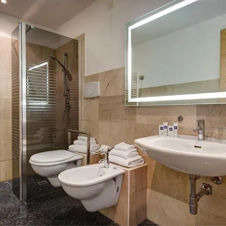Ih Firenze Business 4*